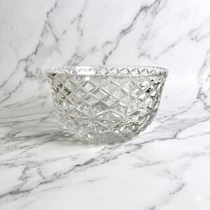 Vintage Heavy Lead Crystal Quilted Diamond Point Pattern Starburst Base Bowl